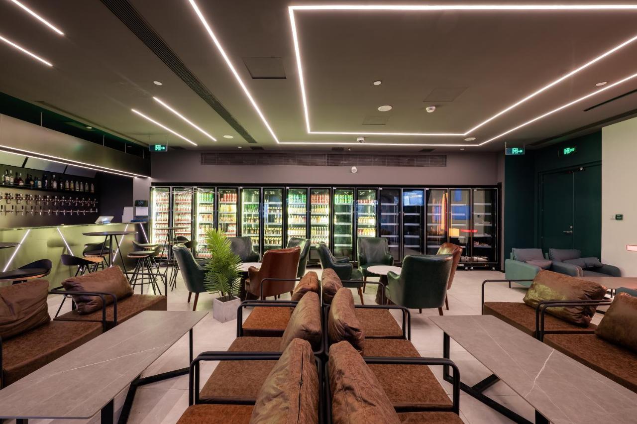 Dayin International Youth Hostel - Near East Nanjing Road & People'S Square & The Bund -Large Social Area -Bar -Cafe -Gym -Free Laundry Luggage Storage -24H Front Desk -English Service Shanghai Exterior photo
