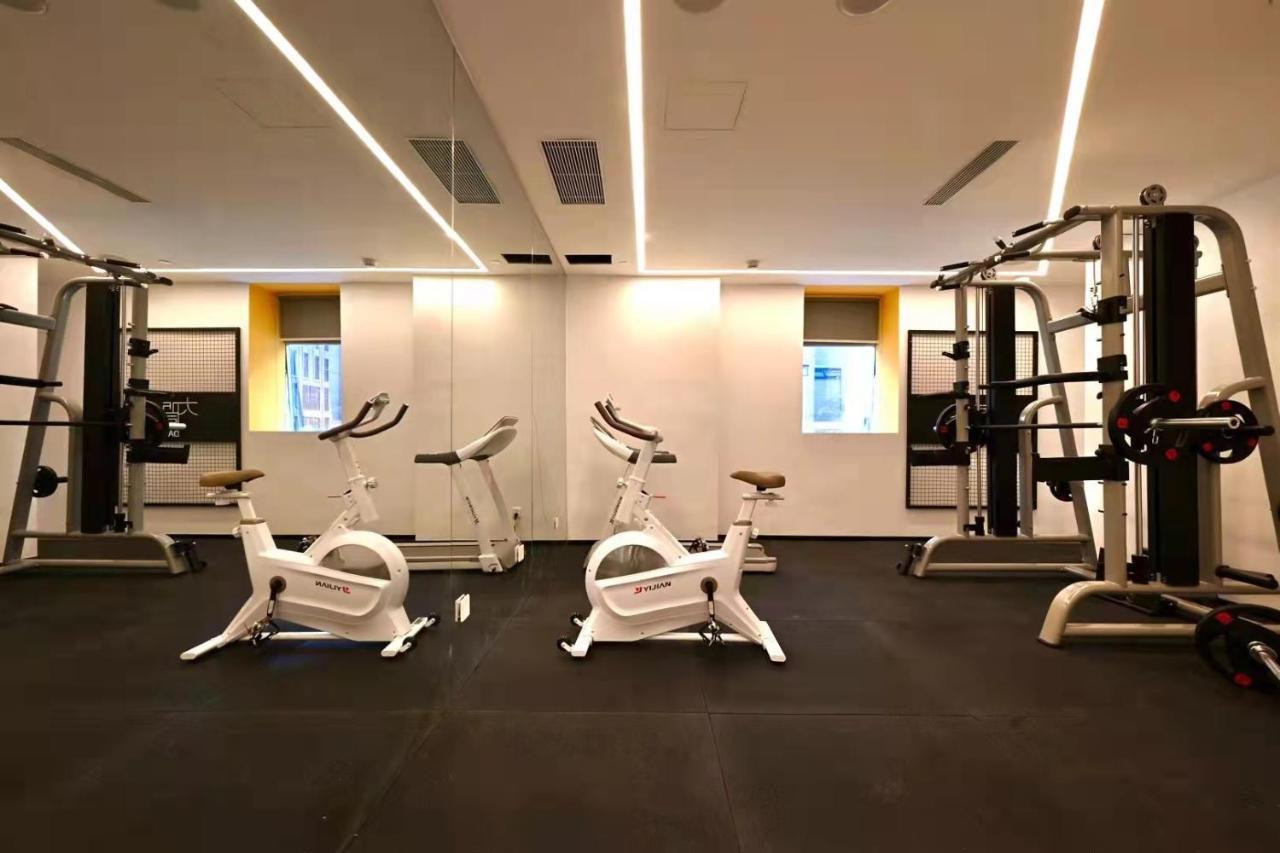 Dayin International Youth Hostel - Near East Nanjing Road & People'S Square & The Bund -Large Social Area -Bar -Cafe -Gym -Free Laundry Luggage Storage -24H Front Desk -English Service Shanghai Exterior photo